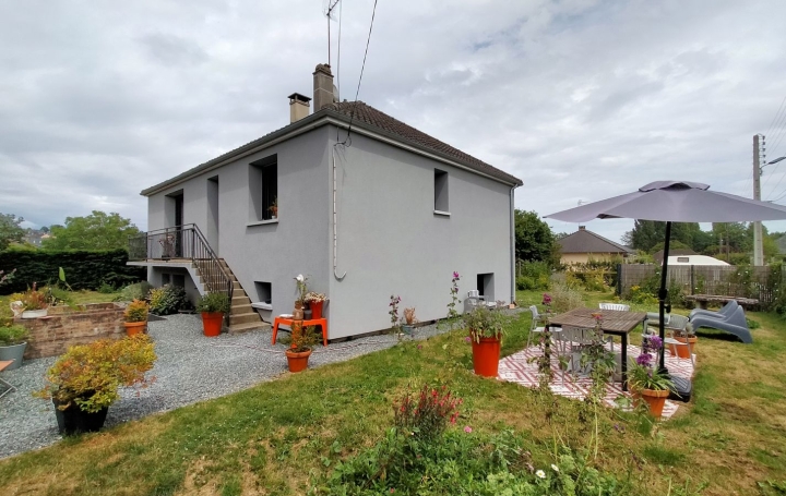 Maison VILLAINES-LA-JUHEL 133 m2 167 500 € Maison VILLAINES-LA-JUHEL 133 m2 167 500 €