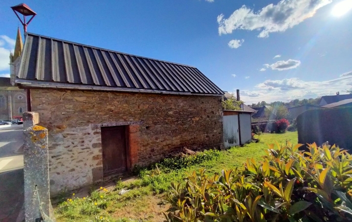  Immobilier des Deux Rives Terrain | COURCITE (53700) | 0 m2 | 11 000 € 