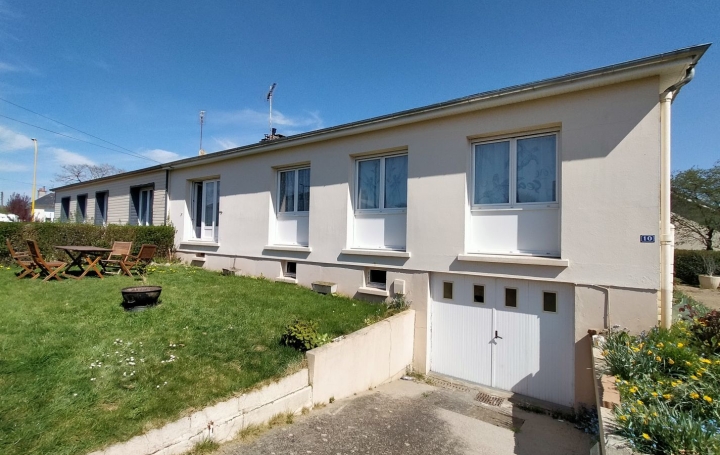 Maison VILLAINES-LA-JUHEL 94 m2 130 000 € Maison VILLAINES-LA-JUHEL 94 m2 130 000 €