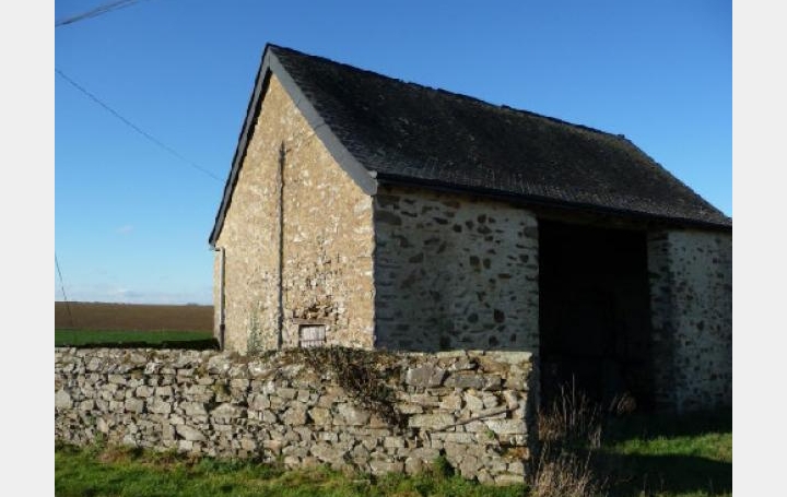 Maison SAINT-GERMAIN-DE-COULAMER 74 m2 51 800 € Maison SAINT-GERMAIN-DE-COULAMER 74 m2 51 800 €