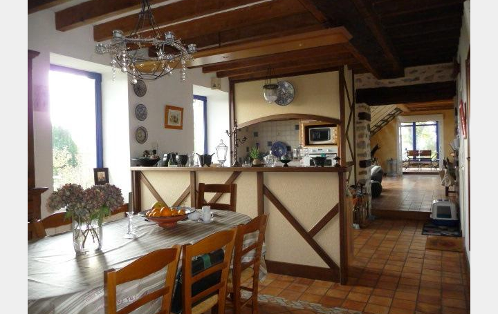 Immobilier des Deux Rives : House | ANDOUILLE (53240) | 200 m2 | 270 400 € 